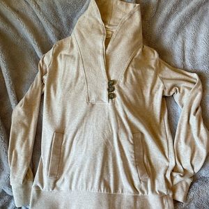Sweatshirt blouse with fold over collar
